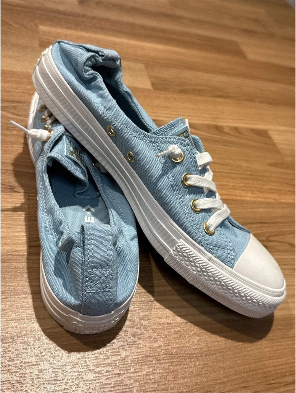 Converse brand new